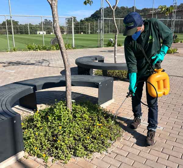 Carrossel-Paraiso-Paisagismo-Jardinagem-Manutenção-equipe-especializada-equipamentos-de-ponta-03